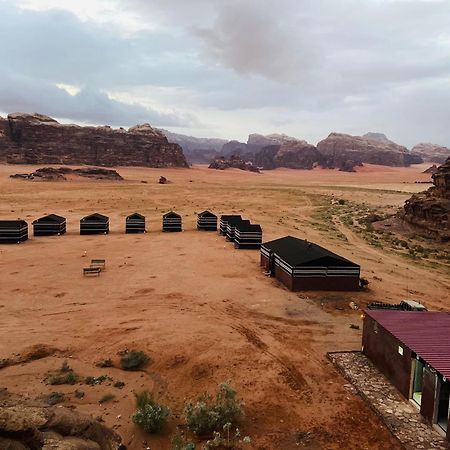 Wadi Rum Bedouin Heart Camp Екстериор снимка