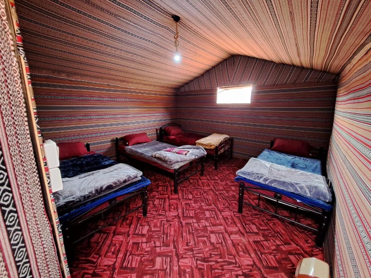 Wadi Rum Bedouin Heart Camp Екстериор снимка