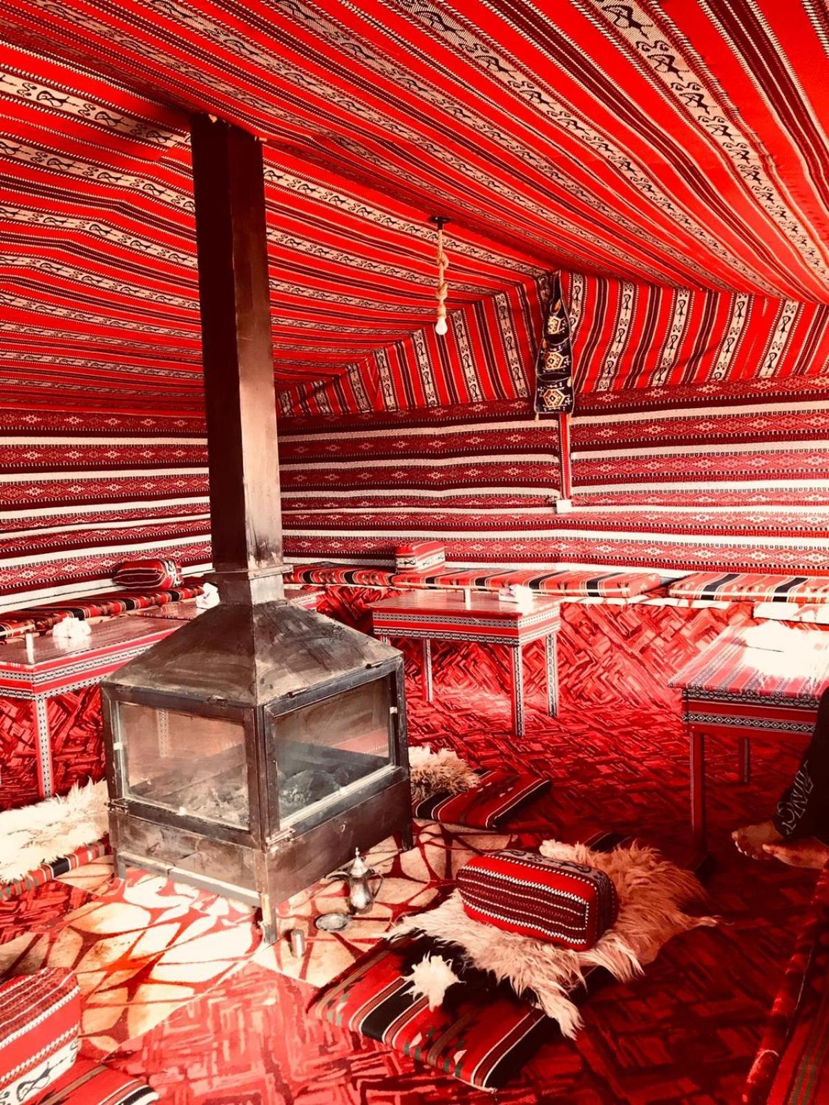 Wadi Rum Bedouin Heart Camp Екстериор снимка