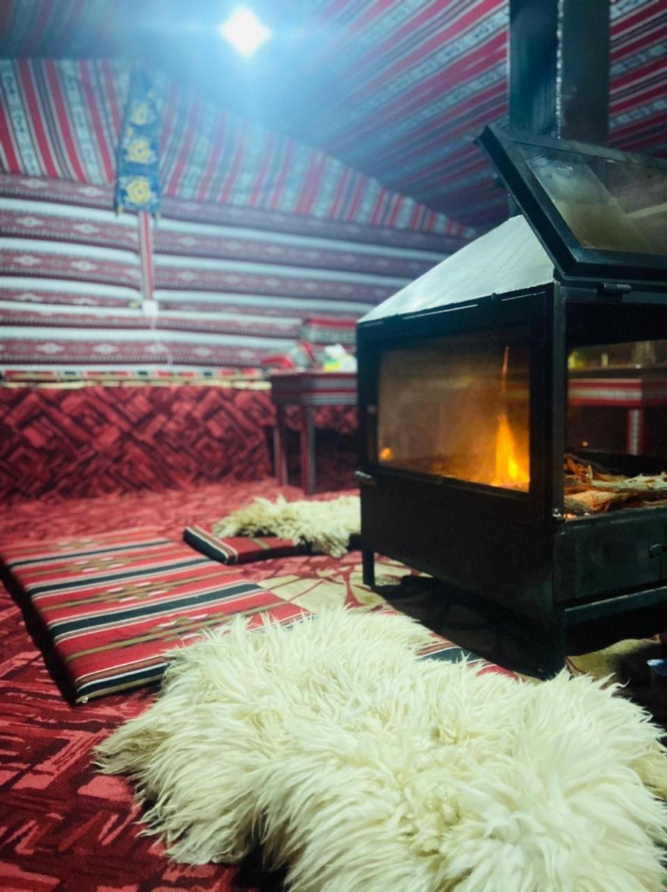 Wadi Rum Bedouin Heart Camp Екстериор снимка