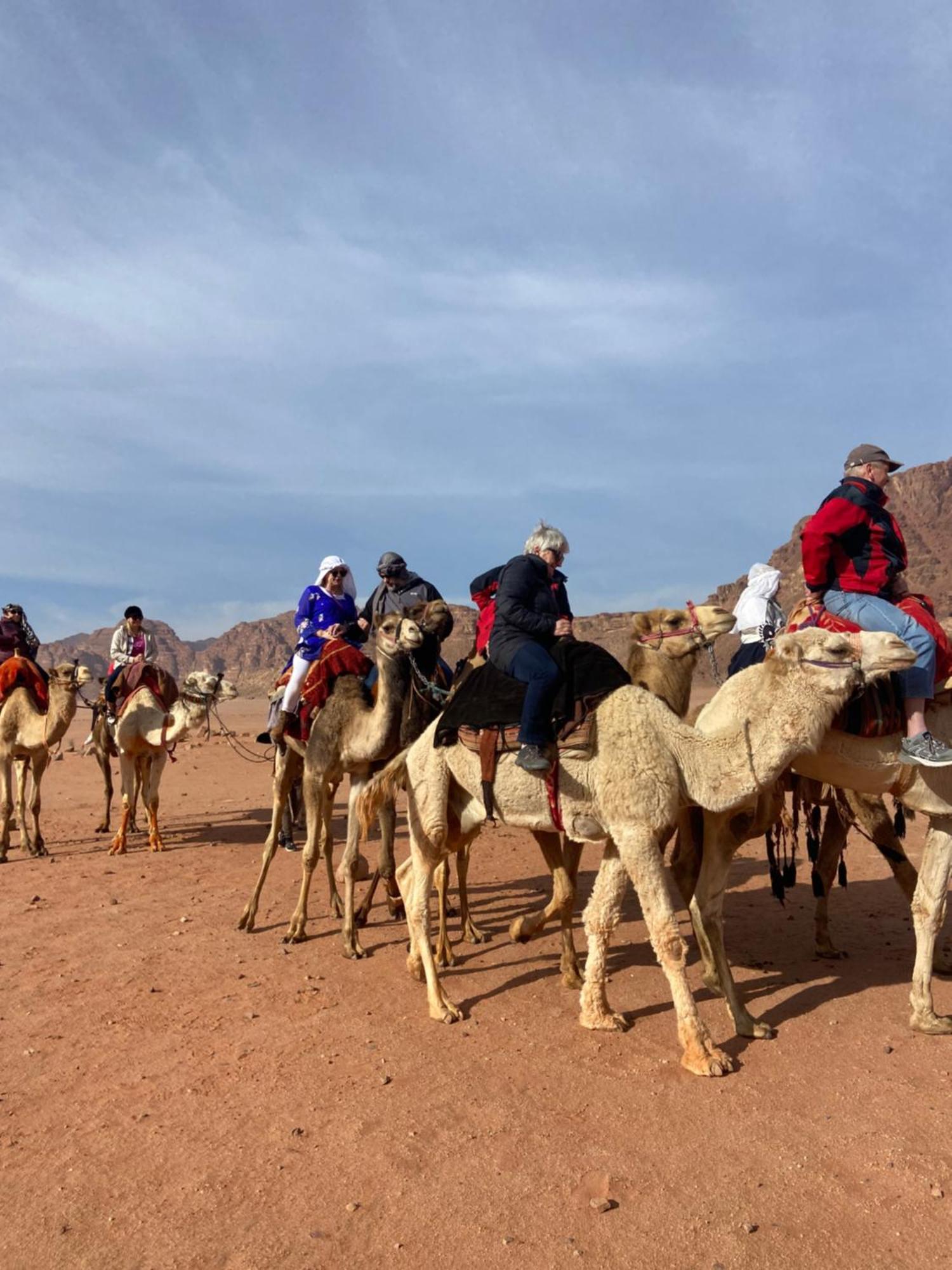 Wadi Rum Bedouin Heart Camp Екстериор снимка